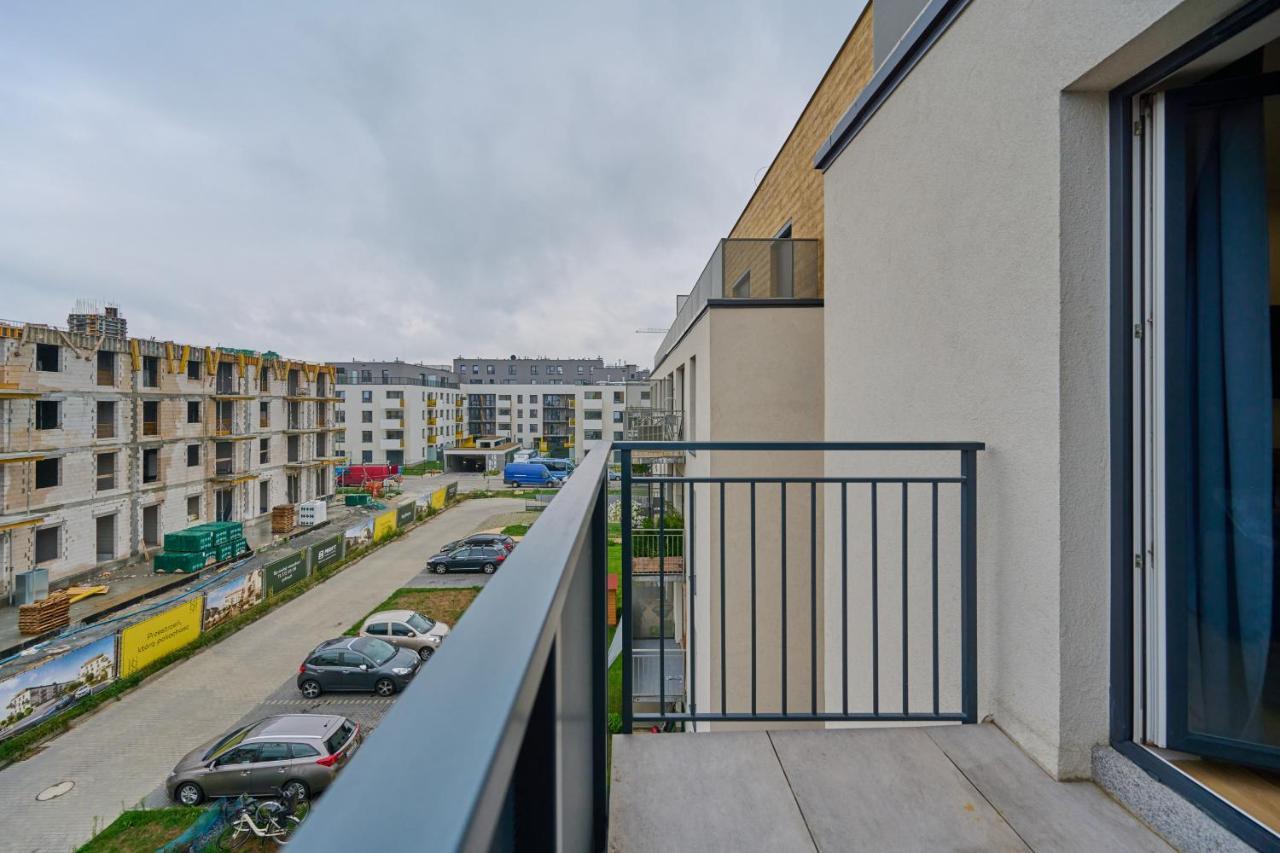 Jagodno Wroclaw Kajdasza Studio Z Bezplatnym Garazem By Noclegi Renters Екстер'єр фото