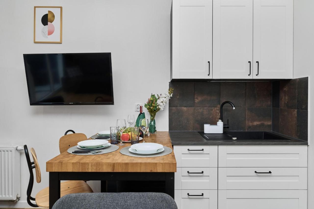 Jagodno Wroclaw Kajdasza Studio Z Bezplatnym Garazem By Noclegi Renters Екстер'єр фото