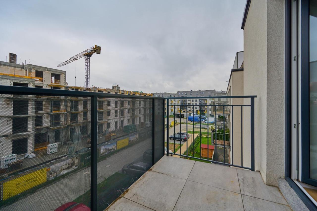 Jagodno Wroclaw Kajdasza Studio Z Bezplatnym Garazem By Noclegi Renters Екстер'єр фото