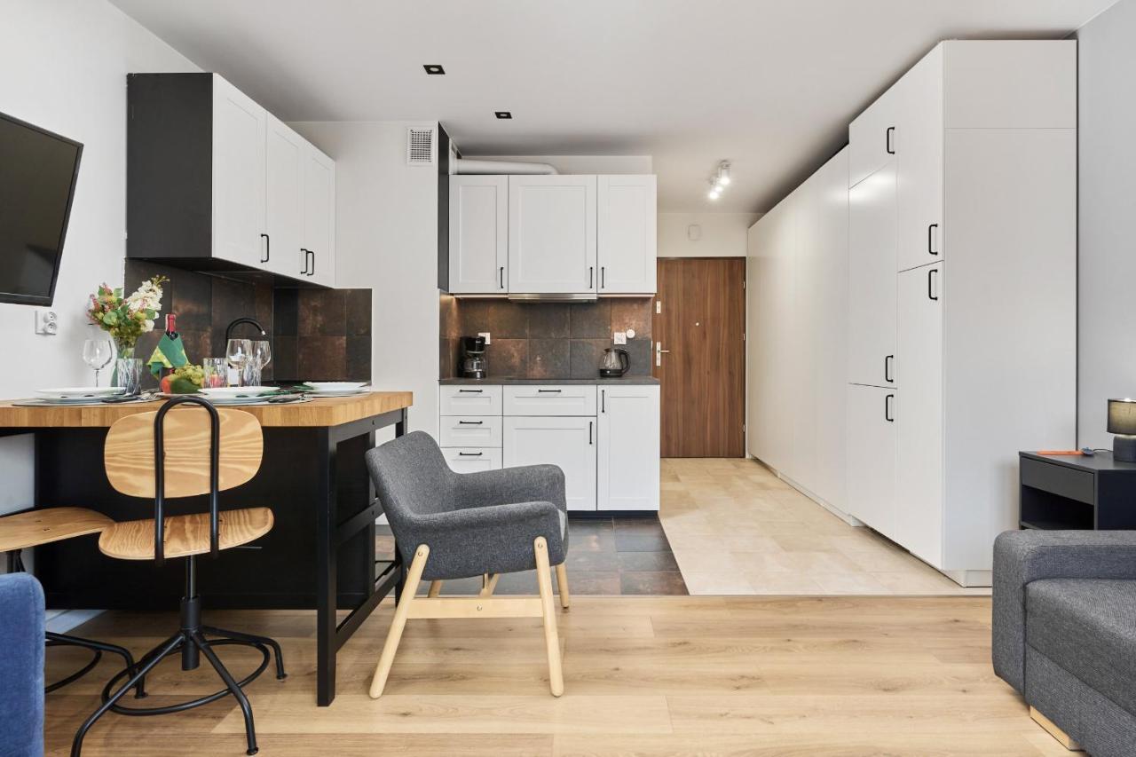 Jagodno Wroclaw Kajdasza Studio Z Bezplatnym Garazem By Noclegi Renters Екстер'єр фото
